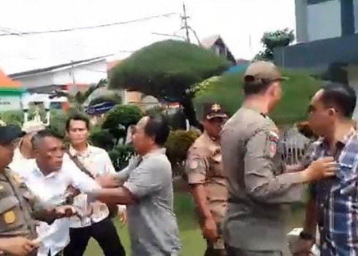 Unjuk Rasa LSM Tuntut Penuntasan Kasus Dugaan Pelecehan di Disdukcapil Sumsel Berujung Laporan Polisi 