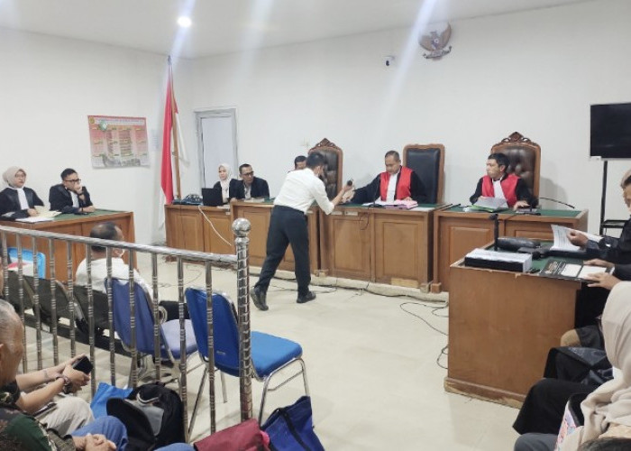 Hakim Tolak Eksepsi Brisvo, Sidang Korupsi Kegiatan Fiktif Disperindag PALI Berlanjut