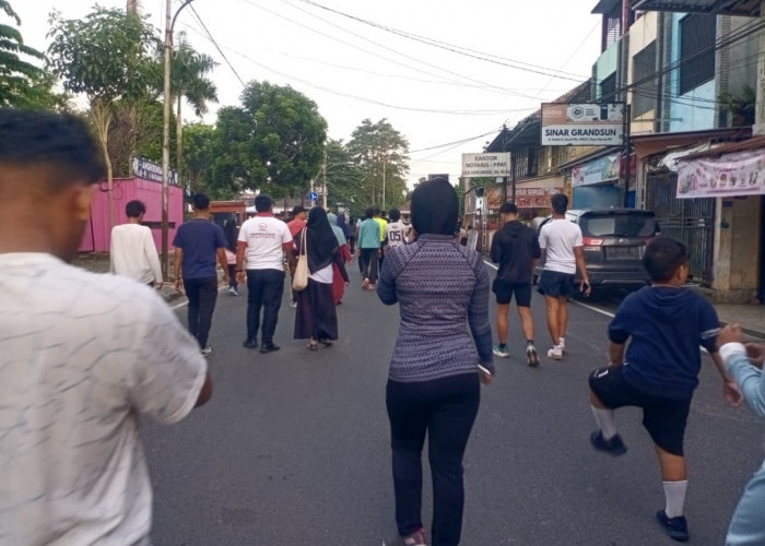 Warga Padati Lokasi Car Free Day di Seputaran Taman Kota Amri Yahya Kayuagung