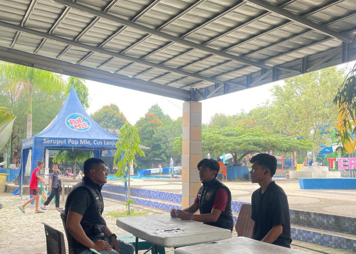 Objek Wisata Teraz Waterpark Ramai Dikunjungi Warga, Polsek Tanjung Batu Ogan Ilir Lakukan Monitoring