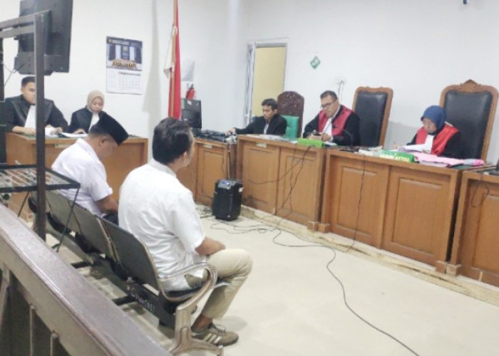 Mencoreng Marwah Kejaksaan, Jaksa Gadungan Bobby Asia Dituntut 5 Tahun Penjara