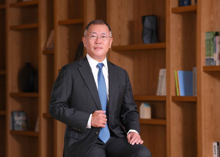 Executive Chair Hyundai Motor Group Euisun Chung Dinobatkan Sebagai MotorTrend Person of The Year