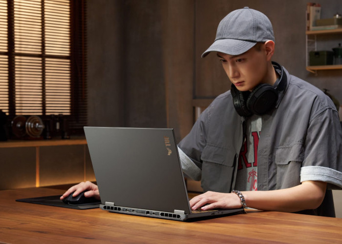 Intip Jeroan ASUS TUF Gaming 16 Terbaru: Dibekali RTX 50 Series, RAM Bisa 64GB dan SSD Hingga 2TB