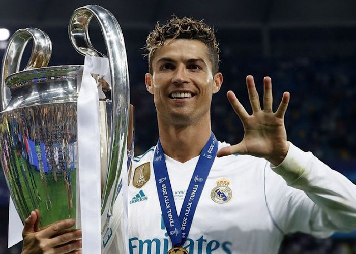 Heboh Ronaldo Ucapkan Selamat Ulang Tahun Buat Real Madrid, CR7 Tunjukan Dirinya Pemain Berkelas