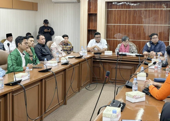 Tunaikan Janji, Ketua DPRD Sumsel Andie Dinialdie Kawal Aspirasi Mahasiswa hingga ke Senayan
