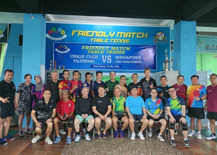 Petenis Meja Gaek Singapura Latih Tanding ke Palembang