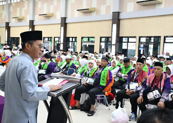 450 Jemaah Haji Kloter Terakhir Embarkasi Palembang Gelombang 1 Diberangkatkan Menuju Madinah