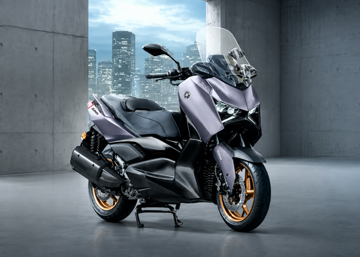 Yamaha XMAX 250 Tech Max, Skutik Premium dengan Fitur Canggih dan Nyaman untuk Touring