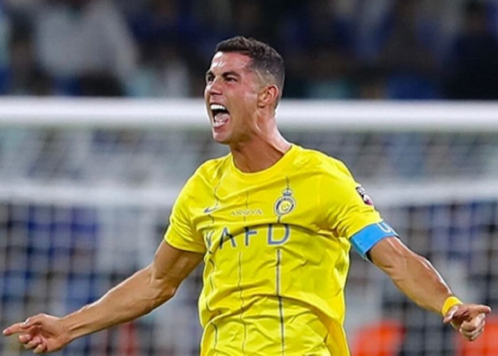    Keren! Cristiano Ronaldo Sukses Cetak Gol Ke-50 Usai Gendong Al-Nassr Ke Semifinal King Cup 2023
