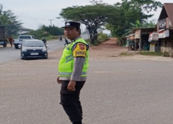 Jaga Stabilitas Kamtibmas di Wilayahnya, Unit Patroli Polsek Pemulutan Ogan Ilir Berjaga di Titik Rawan