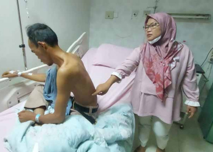 Keluarga Sopir Pick Up Korban Pengeroyokan Pengendara Vespa di Palembang Minta Polisi Tangkap Pelaku