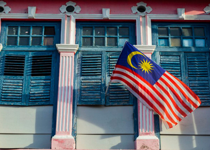 Sering Keluarkan Pernyataan Kontroversi Tidak Logis, Profesor di Malaysia Dipecat