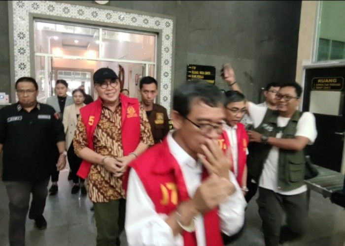 Sumringah Jalani Tahap II Sebagai Tersangka Korupsi Izin Kebun Sawit, Ridwan Mukti: Tunggu Persidangan Saja 