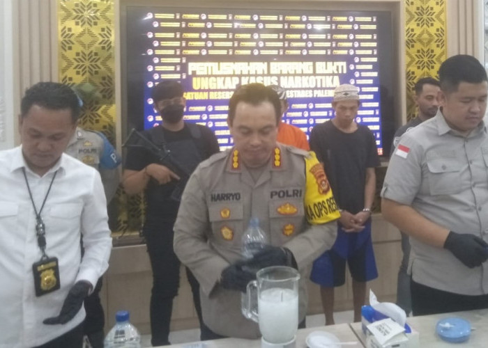 13 Kilogram Sabu yang Ditemukan Dalam Lemari Rumah Pengedar di Tegal Binangun Palembang Diblender 