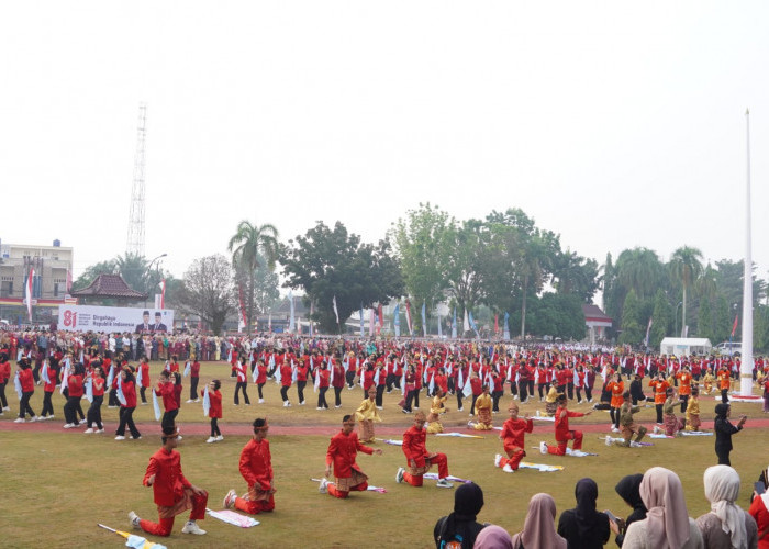 Tari Massal “Harmony Nusantara” Meriahkan HUT Ke-81 RI di OKI