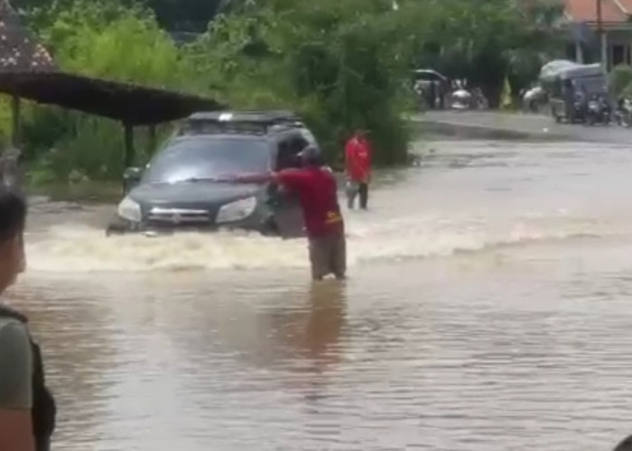 Banjir Luapan Sungai Musi, Jalan Lintas Sumatera Mura-Muba Ditutup 