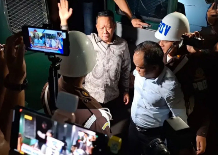 Febrie Adriansyah Ditahan, Dititip di Rutan KPK