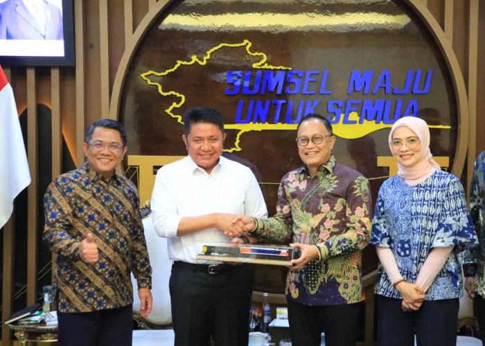 Gubernur Herman Deru Optimistis Empat Fly Over Perlintasan Kereta Tuntas 2027, Dukung Kelancaran Babaranjang 