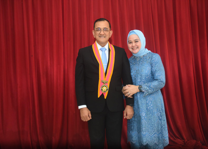 Edward Candra Resmi Sandang Gelar Doktor, Fokus pada Ilmu Terapan untuk Pembangunan Sumsel