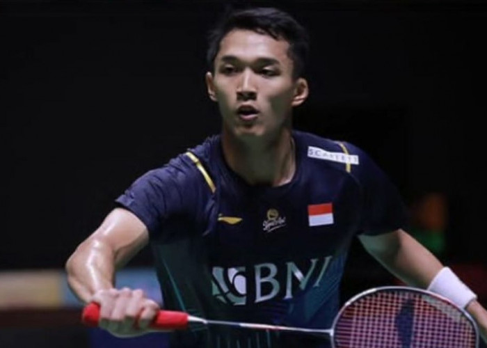 Indonesia Open 2023: Vittinghus Pemain Denmark Kehilangan Akal Sampai Garuk-garuk Kepala Hadapi Ginting