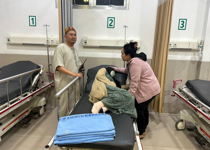 Dipicu Kurang Komunikasi dengan Suami, Wanita Hamil 5 Bulan di Palembang Nekat Terjun Digagalkan Bhayangkari