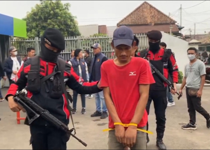 Polisi Gerebek Kampung Narkoba di Gandus, 3 Orang Diamankan, Satu Rumah Dikasih Police Line 