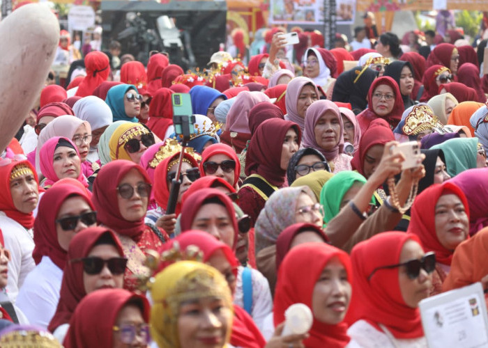 Sumsel Pecahkan Rekor MURI Parade Perempuan Berbusana Songket Terbanyak pada Hari Kebaya Nasional 2026