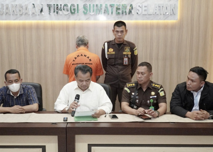 Pelarian 11 Tahun Terpidana Penggelapan BPKB Alphard Berakhir di Tangan Tim Tabur Kejati Sumsel