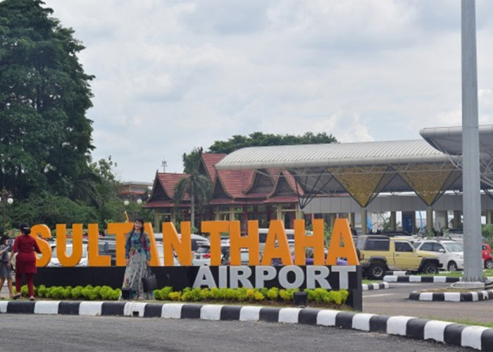 Bandara Sultan Thaha Jambi yang Lama Jadi Posko Terpadu Upaya Evakuasi Kapolda Jambi