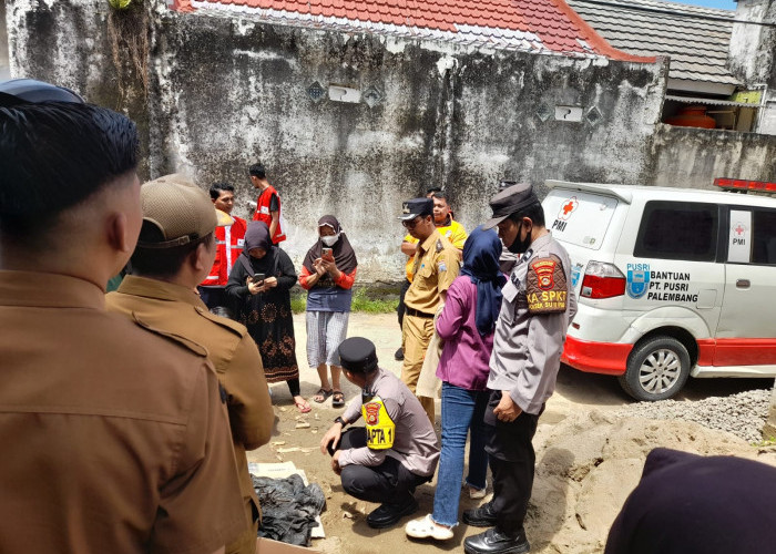 Sedang Mencangkul Pondasi Bangunan Rumah, Tukang di Palembang Kaget Temukan Kerangka Tulang