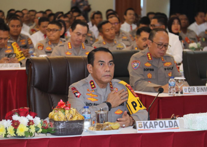 Di Depan Anak Buahnya, Kapolda Sumsel yang Baru Irjen Andi Rian R Djajadi Sampaikan 3 Commander Wish