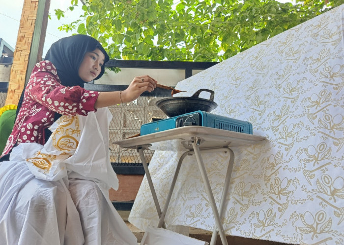Batik Khaman Tak Lekang Oleh Waktu, Inovasi Pembatik Anak Sekolah Demi Perekonomian di Masa Mendatang