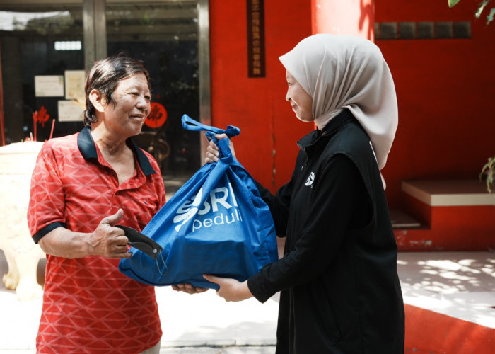BRI Tebar Kasih saat Hari Raya Waisak 2026, Salurkan 1000 Paket Sembako