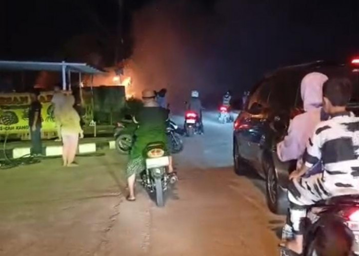 Kebakaran Lahan di Palembang Dimulai, Warga Heboh Serukan Pakai Masker, Diduga Dibakar untuk Buka Perumahan 