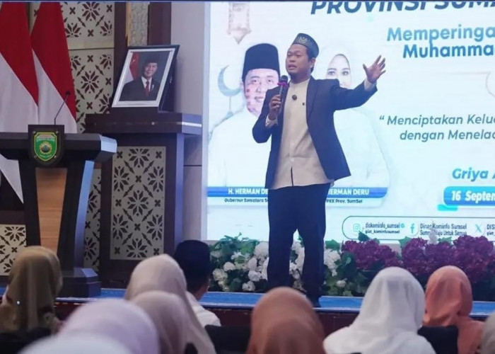 Ustadz Reno Ungkap 3 Rezeki Besar Meneladani Nabi, Pesannya Menyentuh di Griya Agung Palembang