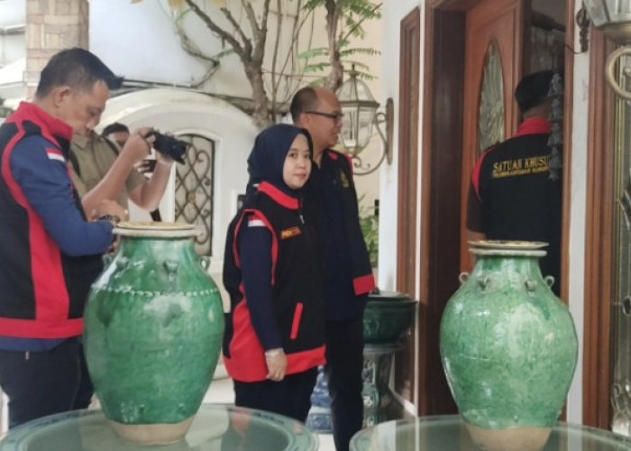 Penggeledahan Rumah Tersangka Korupsi Pasar Cinde Berlanjut, Penyidik Sasar Rumah Alex Noerdin