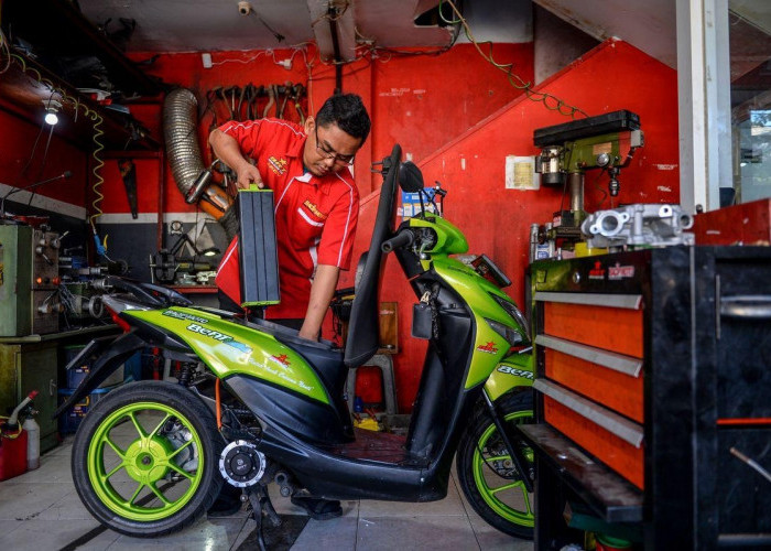 Bengkel Spesialis Motor Listrik di Palembang Mulai Dicari, Ini Alasan Tren EV Meningkat