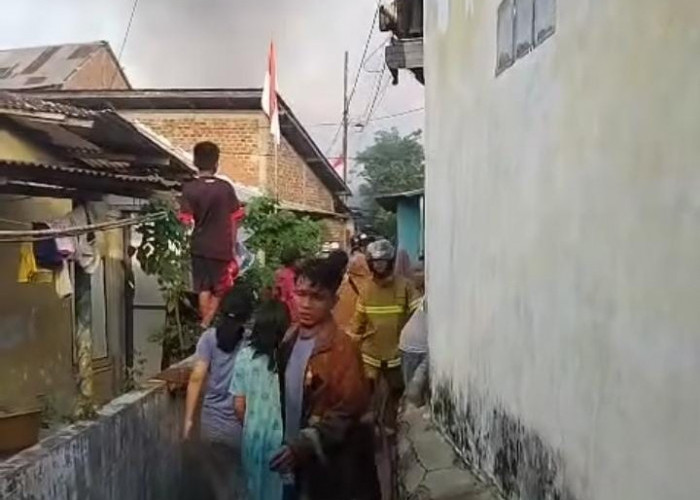 Kebakaran di Gandus Palembang, Warga Histeris Api Cepat Membesar, Faktor Cuaca Si Jago Merah Sulit Dijinakkan 