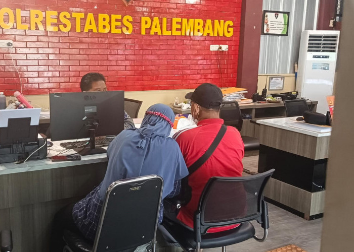 Diduga Miliki Rasa, Teror 15 Kali Kirim Driver Ojol Jemput Anak Gadisnya, Guru di Palembang Dipolisikan 