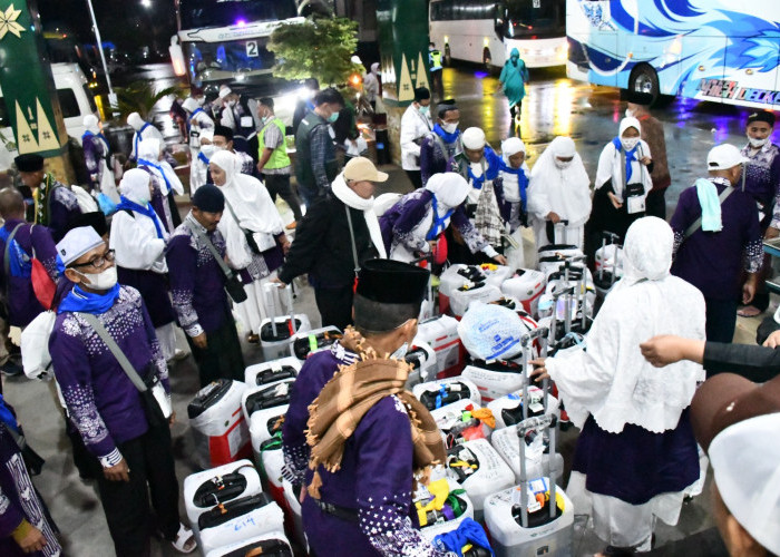 Seorang Jemaah Haji Kloter 18 Debarkasi Palembang, Ikut Pulang Melalui Program Tanazul Bersama Kloter 5