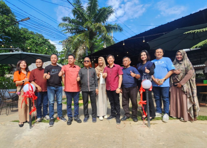 Nongkrong Makin Nyaman, Kopilo Cafe Tawarkan Suasana Cozy dan Live Music di Palembang