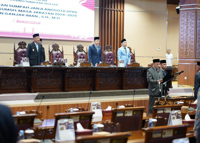 Wagub Cik Ujang Hadiri Paripurna PAW DPRD Sumsel, Ganjar Iman Resmi Dilantik