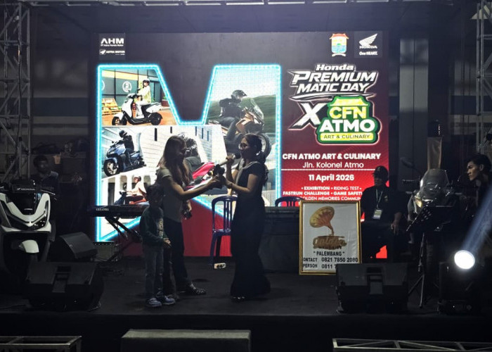 Meriah! Honda Pamerkan Matic Premium di Car Free Night, Warga Palembang Antusias Test Ride
