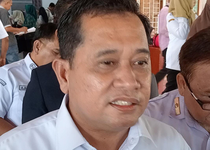 Bupati Banyuasin Prihatin Penjarahan Truk Mie di Jalan Palembang-Betung, Minta Warga Kembalikan Barang