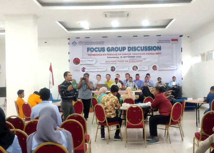 Cari Solusi Dampak Kenaikkan Harga BBM, DEMA UIN Raden Fatah Palembang Gelar FGD