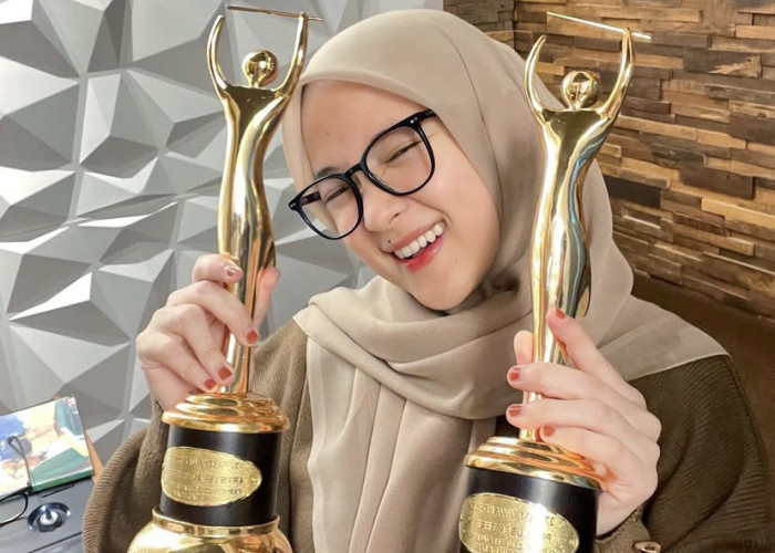 Nissa Sabyan Dapat 2 Piala Ami Awards, Bukan Malah Dipuji Malah Banjir Hujatan: Penghargaan Ambil Suami Orang