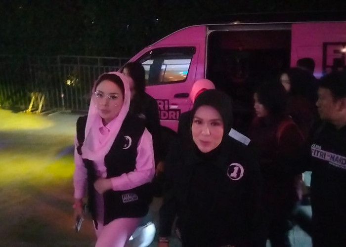 Debat Publik Pertama, Paslon Pilkada Palembang Datang Sesuai Nomor Urut, Black Datang Pink Duluan 