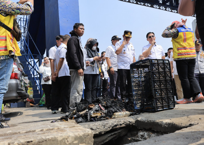 Tim Pemkot Palembang Mulai Tinjau Beberapa Titik Banjir di Jalan Protokol Kota Palembang, Termasuk depan UIGM