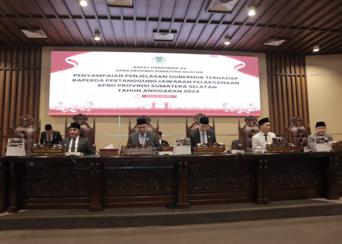 Gubernur Herman Deru Paparkan Strategi Optimalisasi Keuangan Daerah di Rapat Paripurna DPRD Sumsel