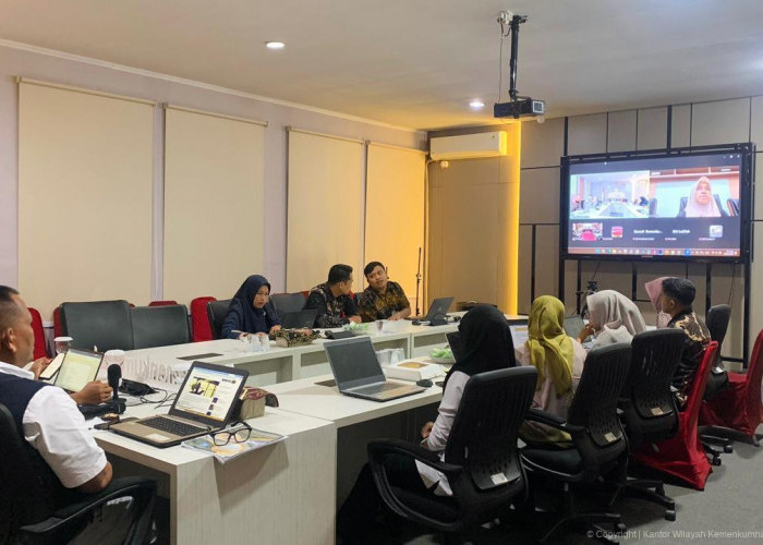 Lewat Rapat Daring, Kanwil Kemenkum Babel Selaraskan 7 Raperbup Pemkab Beltim Sesuai Amanat UU 13/2022